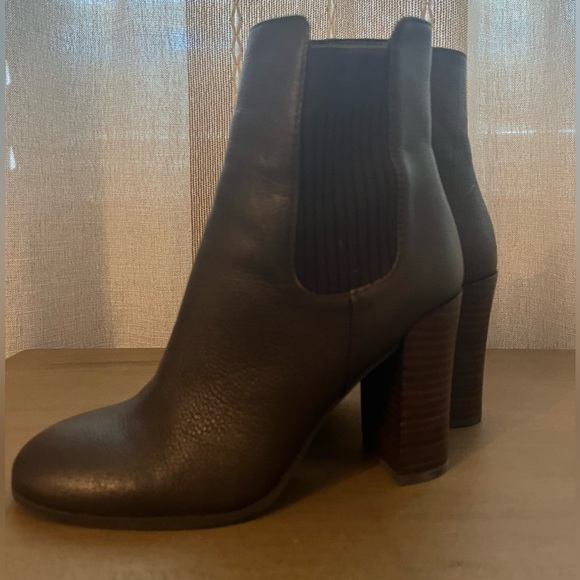 Kenneth Cole New York Brown Leather Justin Round Toe Block Heel Booties Size 7.5 - Picture 3 of 5